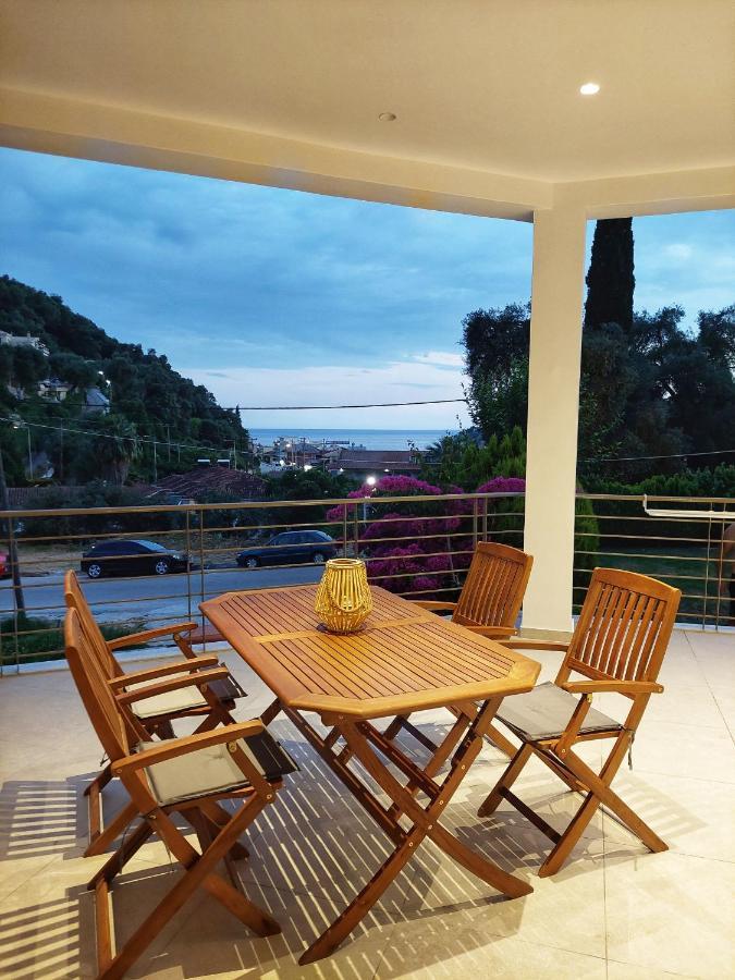 Phoenix Apartments Parga Esterno foto
